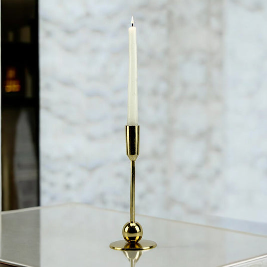 Sleek Gold: Modern Aluminum Medium Candle Holder | Chic Home Decor Accent