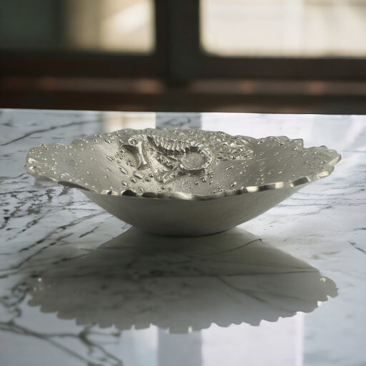 Exquisite Handcrafted Antique Gold Seahorse Design Decorative Bowl - Elevate Your Home Decor!