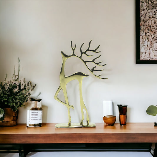Golden Serenity: Handcrafted Aluminum Artistic Deer Ornament