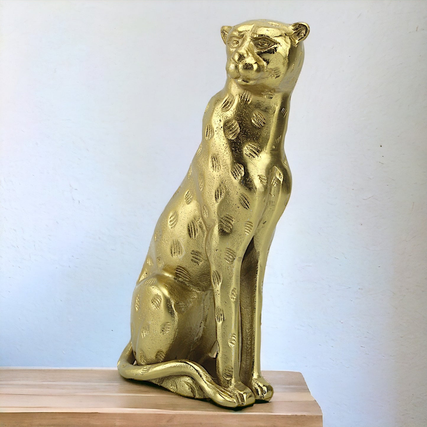 Golden Majesty: Handcrafted Aluminium Sitting Tiger Sculpture