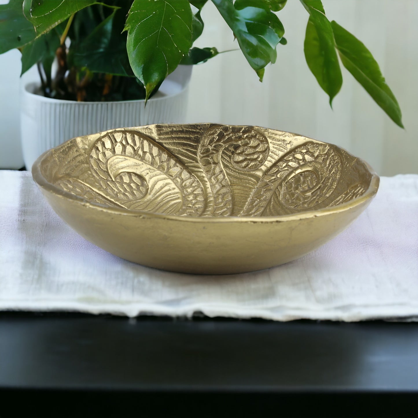 Golden OctoGlam Handcrafted Aluminium Decorative Bowl: Unique Artistry for Home Décor