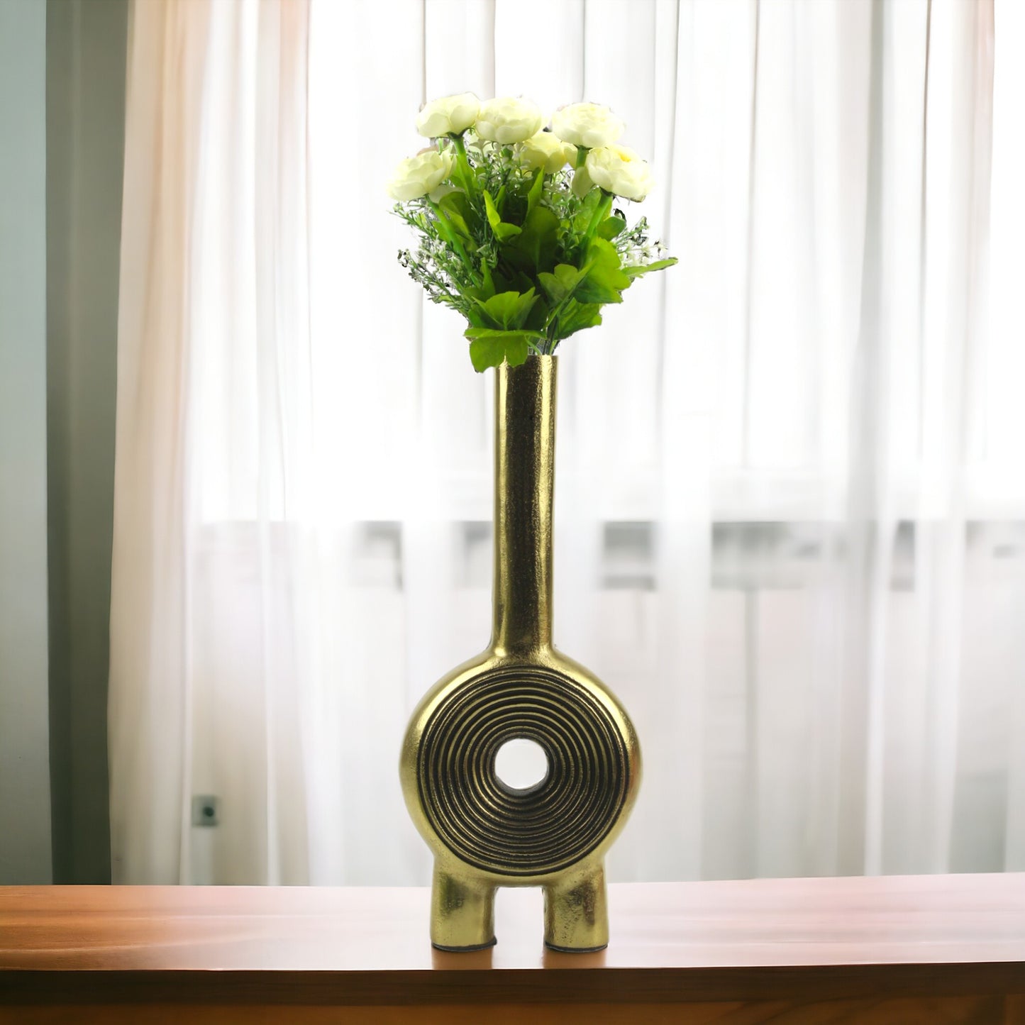 Handcrafted Golden Aluminium Lollipop-Shaped Round Flower Vase: Unique Artistry for Floral Display