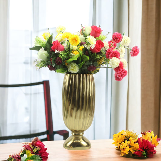 Handcrafted Golden Aluminum Flower Vase: Elegant Home Décor Accent