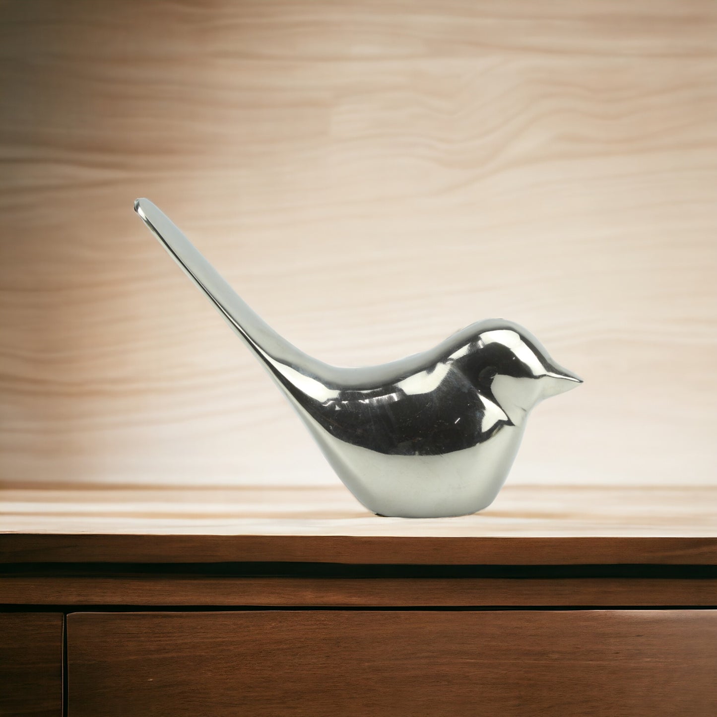 Handcrafted Silver Aluminium Bird Sculpture: Elegant Home Decor Accent