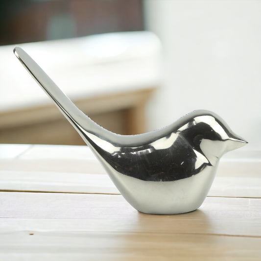 Handcrafted Silver Aluminium Bird Sculpture: Elegant Home Decor Accent