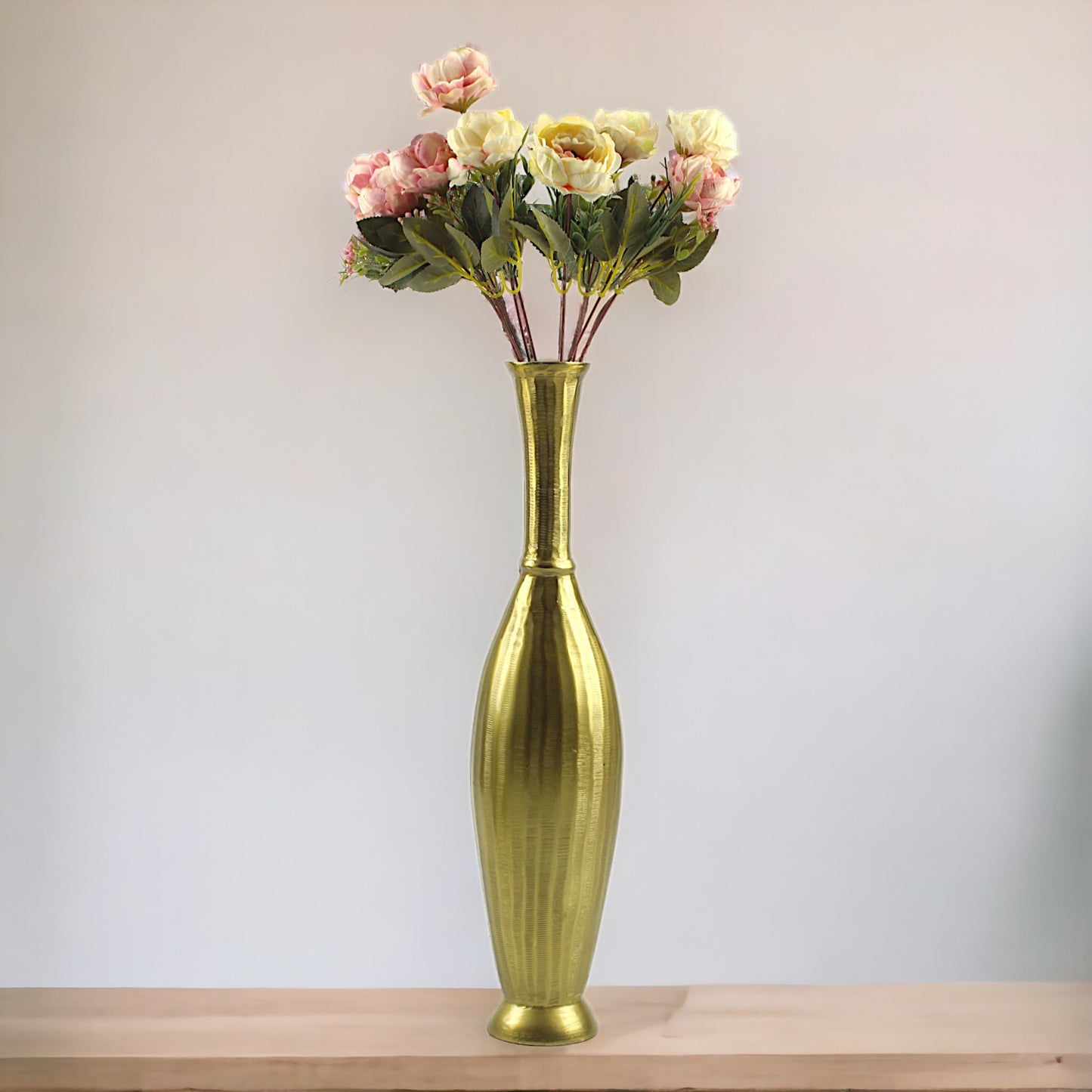 Golden Aluminum Handcrafted Surahi-Shaped Flower Vase: Exquisite Artistry for Home Décor
