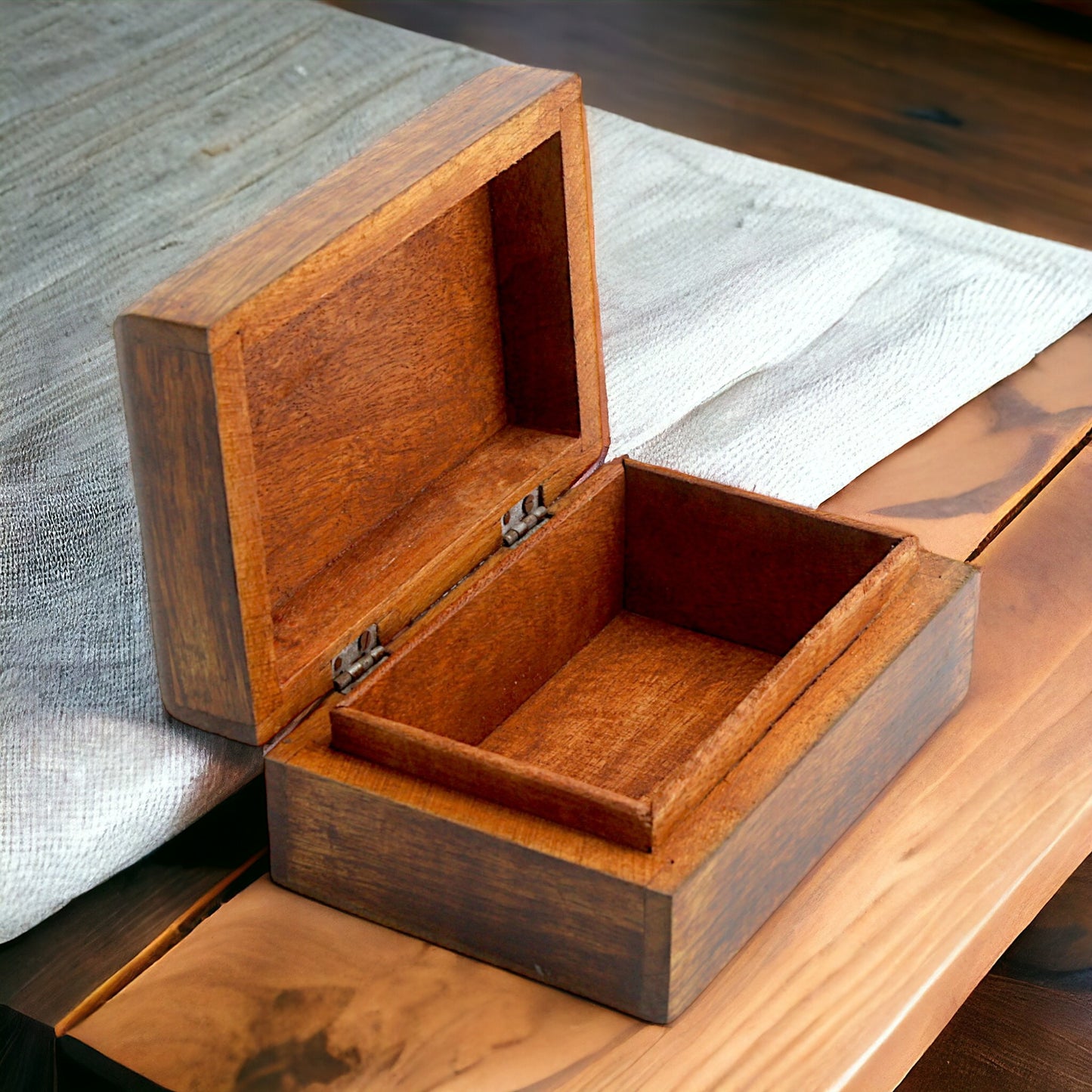 Premium Handcrafted Wooden Trinket Box – Natural Elegance