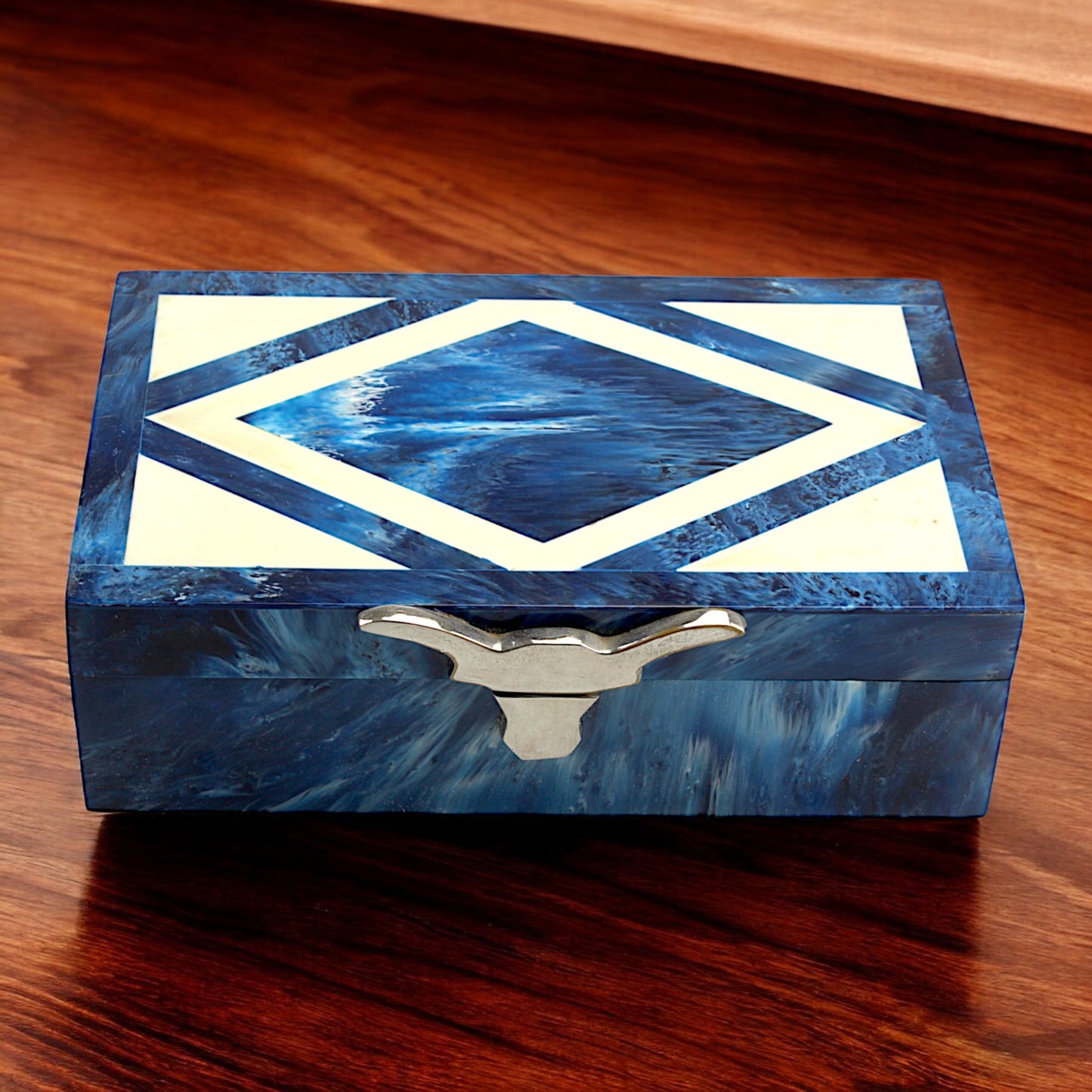 Handcrafted Blue Resin Trinket Box – Elegant Storage Solution