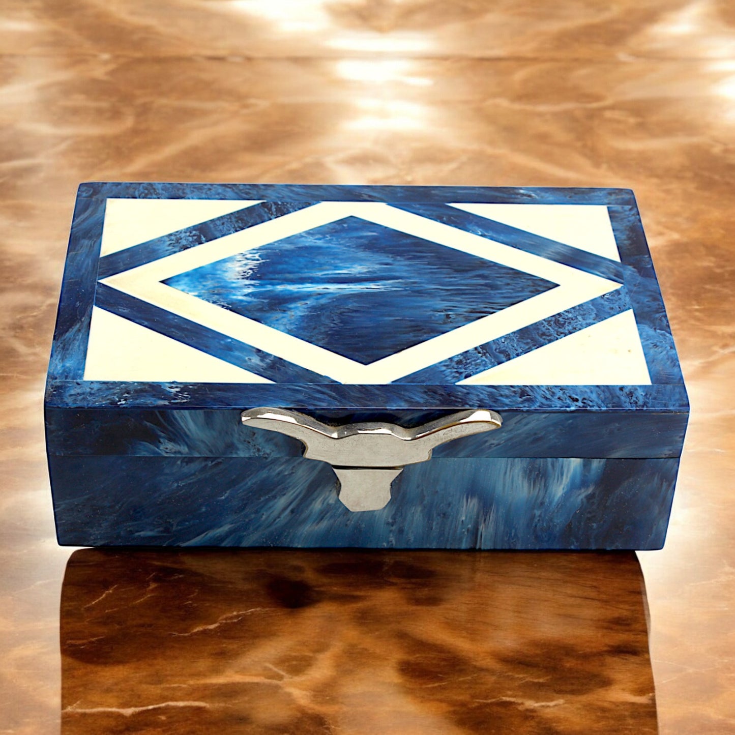 Handcrafted Blue Resin Trinket Box – Elegant Storage Solution