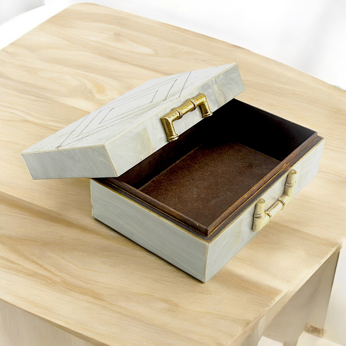 Grey Bone Inlay Handcrafted Trinket Box - Elegant Storage for Jewelry and Keepsakes