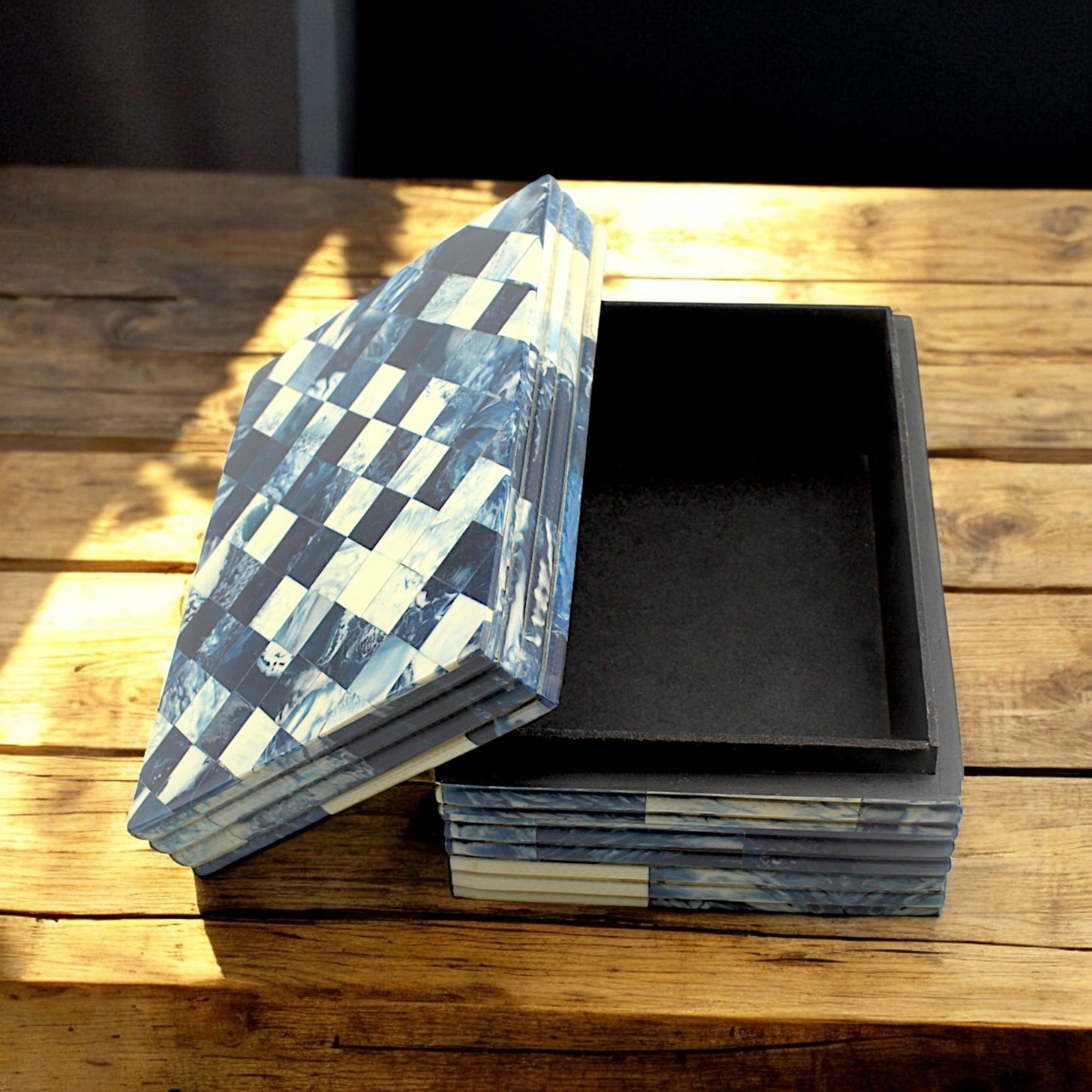 Blue Resin Trinket Box – Sleek Decorative Storage Box for Keepsakes