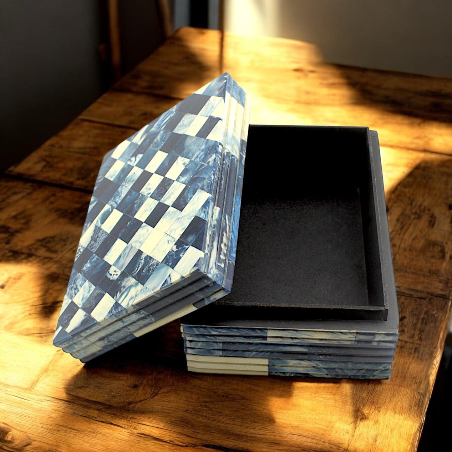 Blue Resin Trinket Box – Sleek Decorative Storage Box for Keepsakes