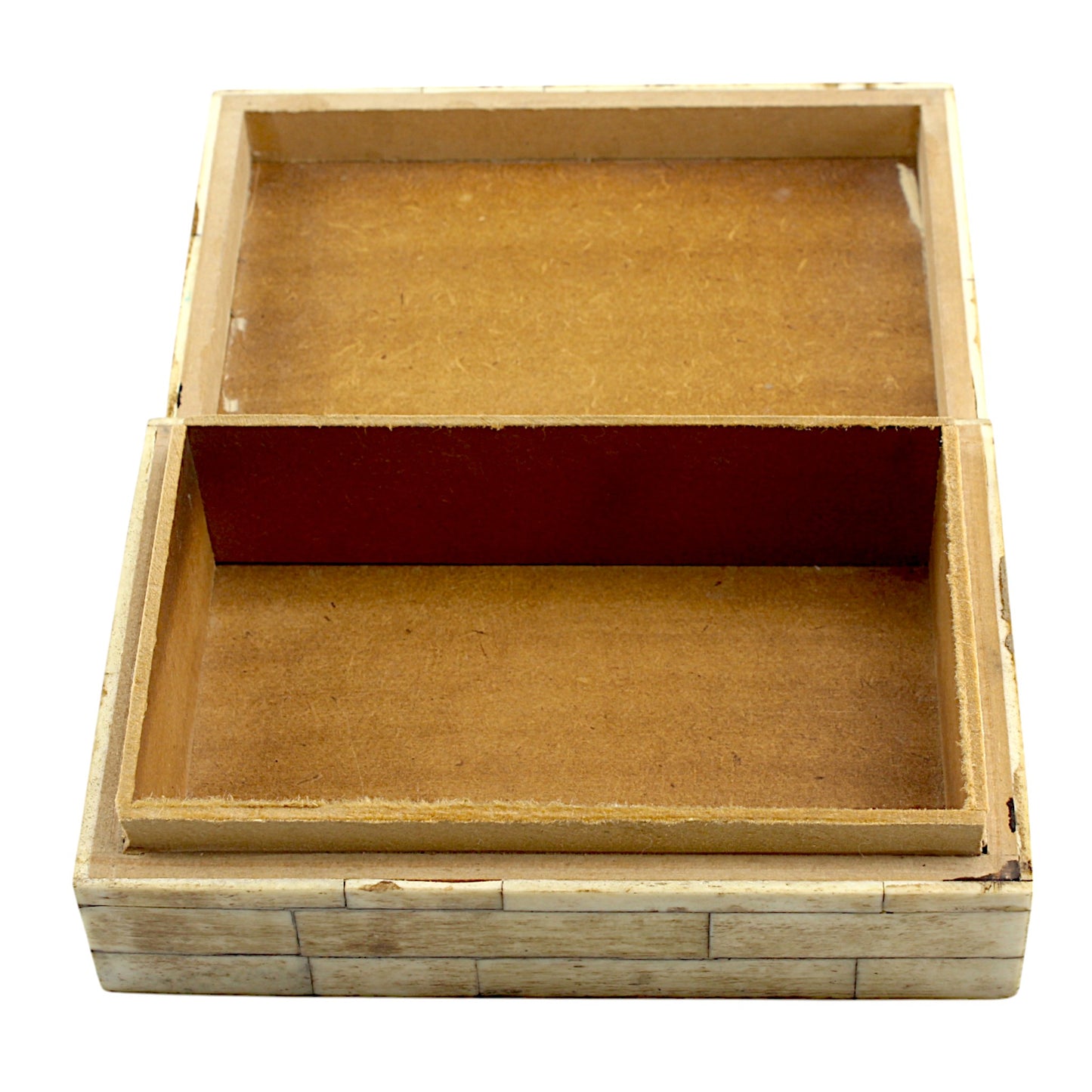 Handmade Black & White Bone and Horn Trinket Box – Rectangular with Antique Dust Design, Timeless Elegance