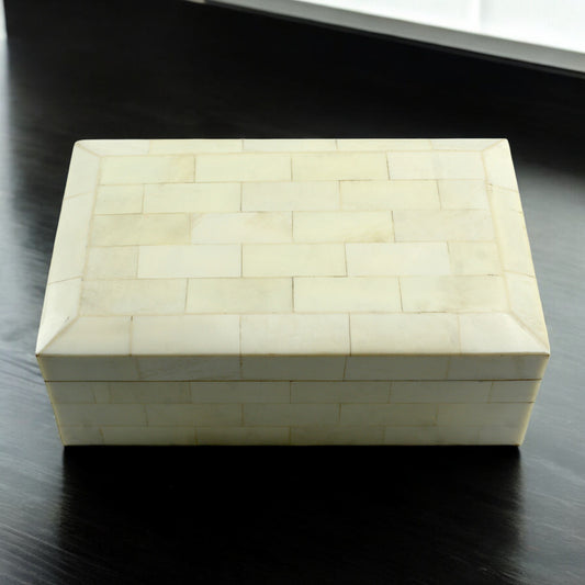 Handmade White Bone Trinket Box – Rectangular with Plain Design, Elegant Storage for Jewelry & Keepsakes
