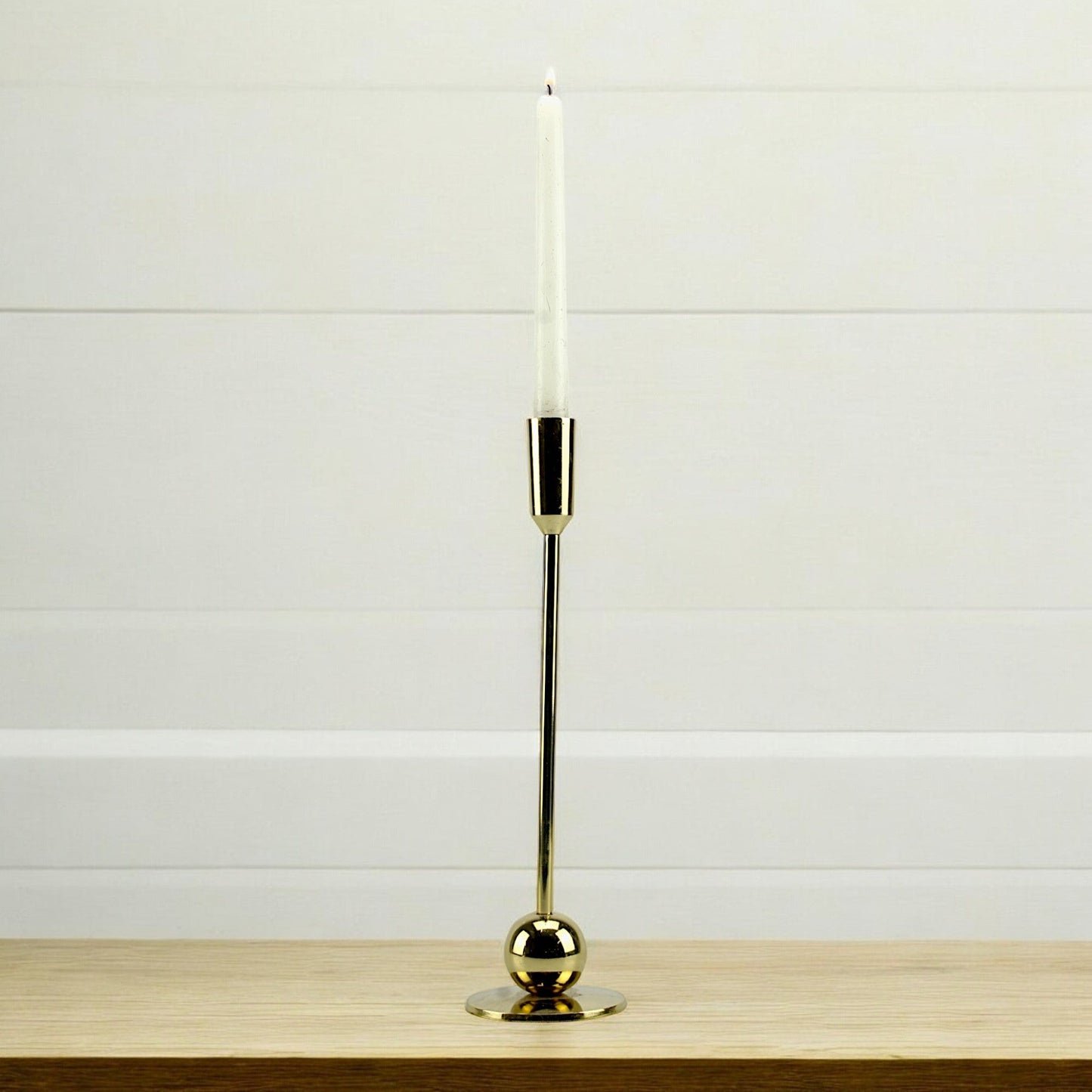 Sleek Gold: Modern Aluminum Medium Candle Holder | Chic Home Decor Accent