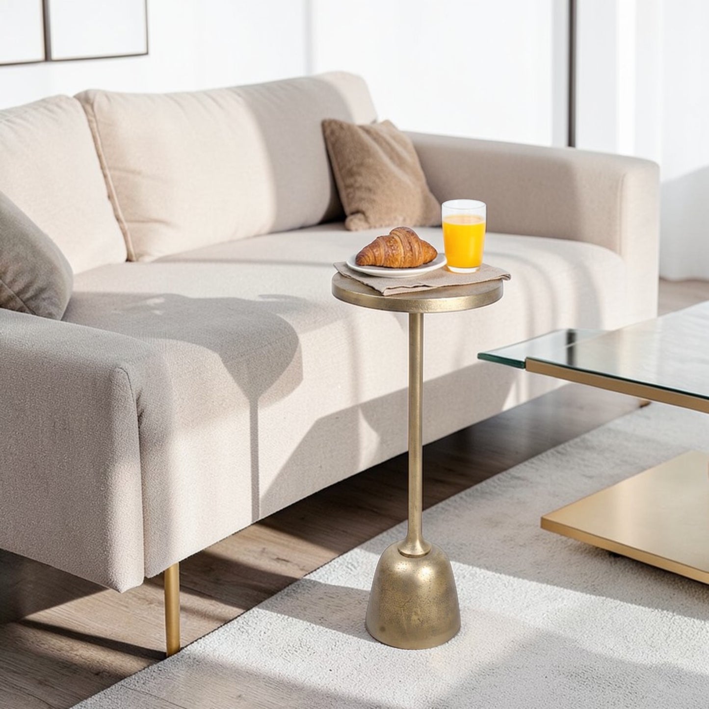 15.5 Inch Metal Side Table | Classic Pedestal Accent Table for Living Room (19 Inch Height)