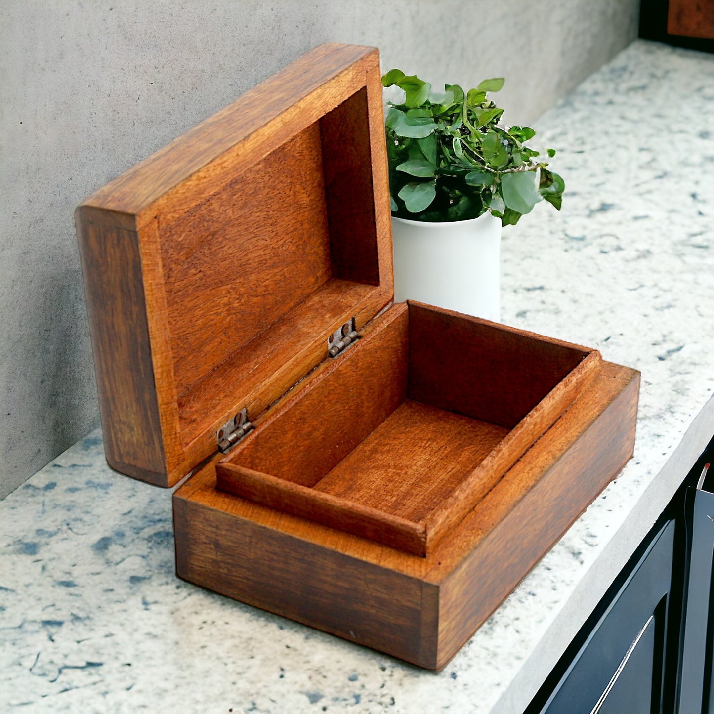 Premium Handcrafted Wooden Trinket Box – Natural Elegance