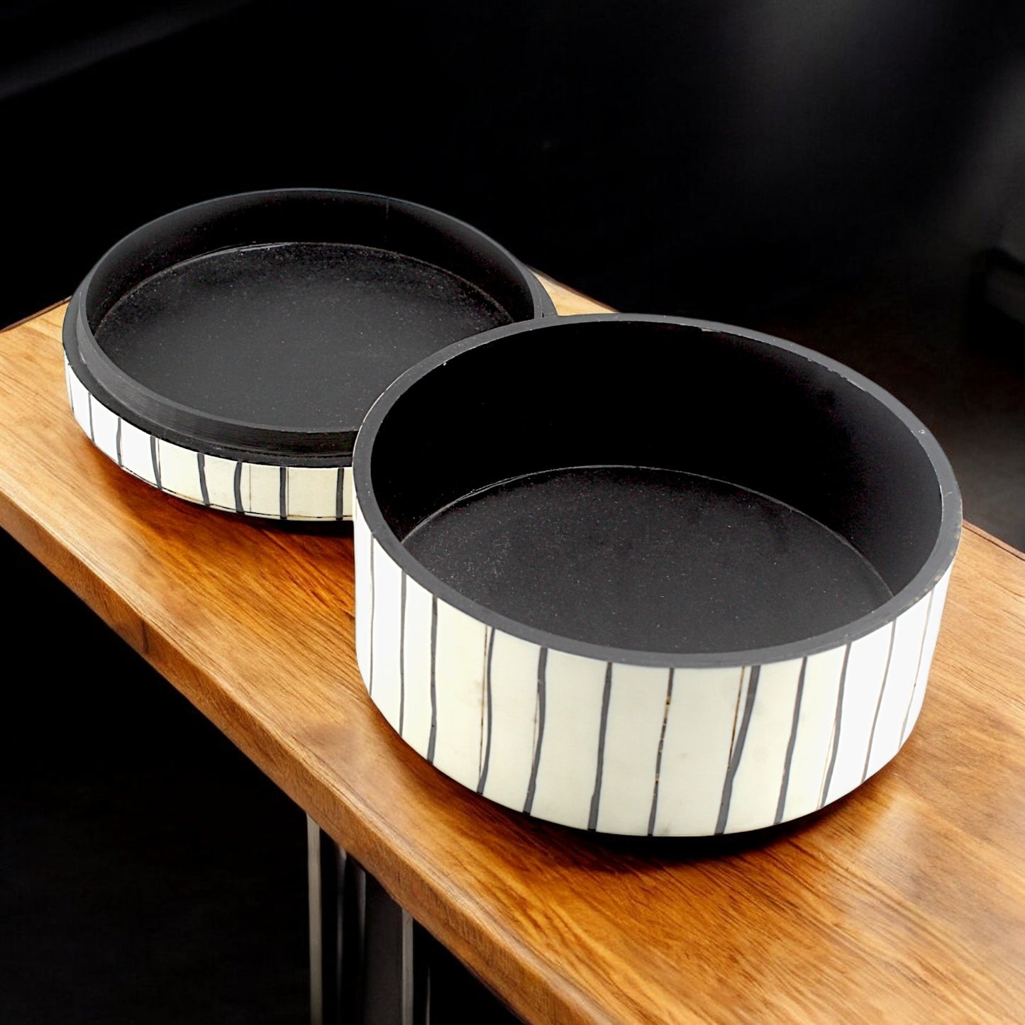 White Handcrafted Trinket Box with Unique Designs - Elegant Storage for Treasures