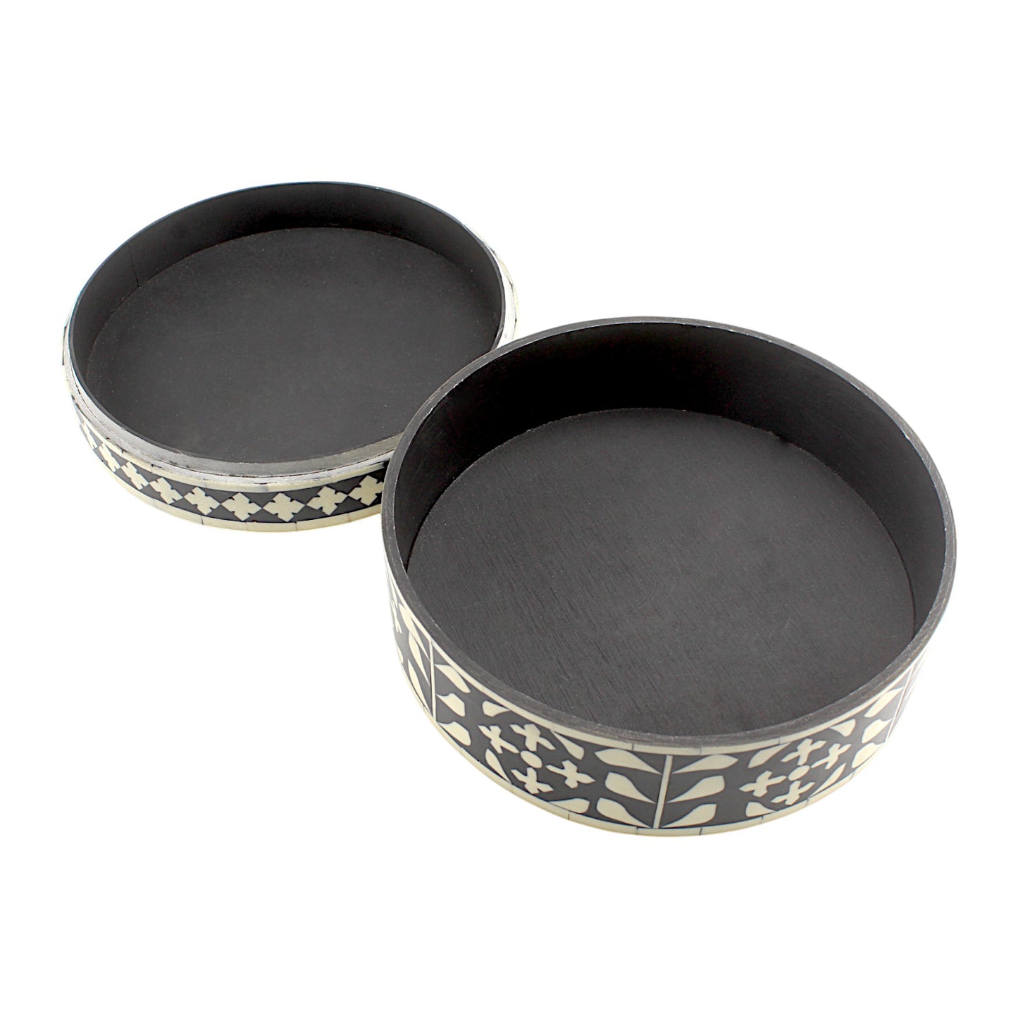 Handmade Black & White Floral Design Resin Trinket Box – Round, Elegant Storage