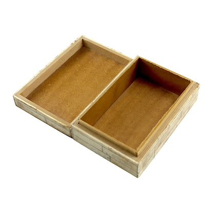 Handmade Black & White Bone and Horn Trinket Box – Rectangular with Antique Dust Design, Timeless Elegance