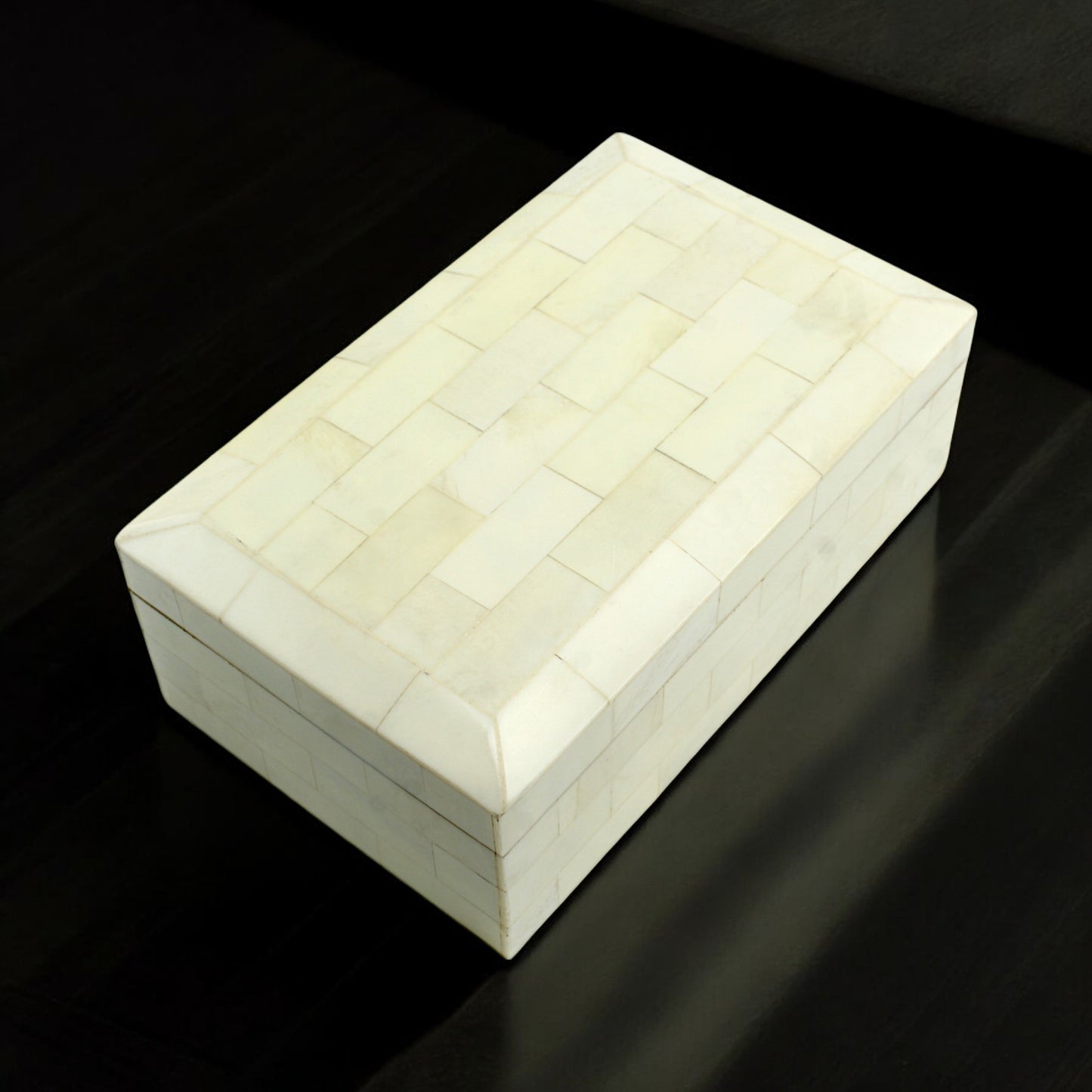 Handmade White Bone Trinket Box – Rectangular with Plain Design, Elegant Storage for Jewelry & Keepsakes