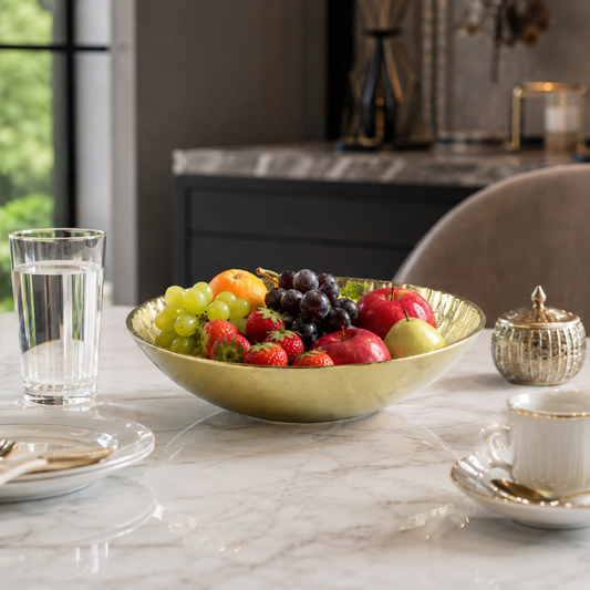 Elegant Etched Golden Serving Decor Bowl: Luxurious Tableware Statement
