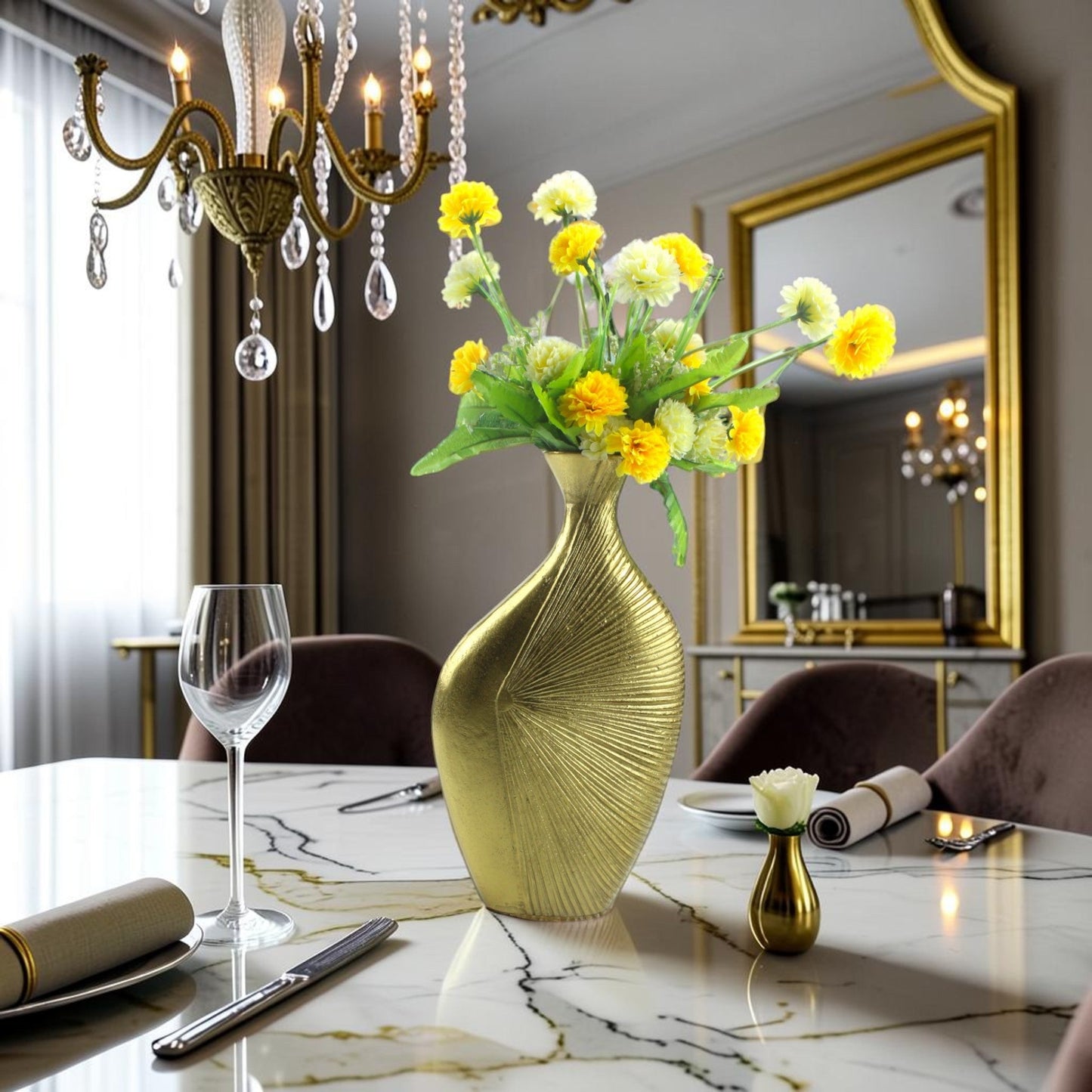 Handcrafted Golden Aluminium Curved Flower Vase: Artisanal Elegance for Distinctive Floral Arrangements