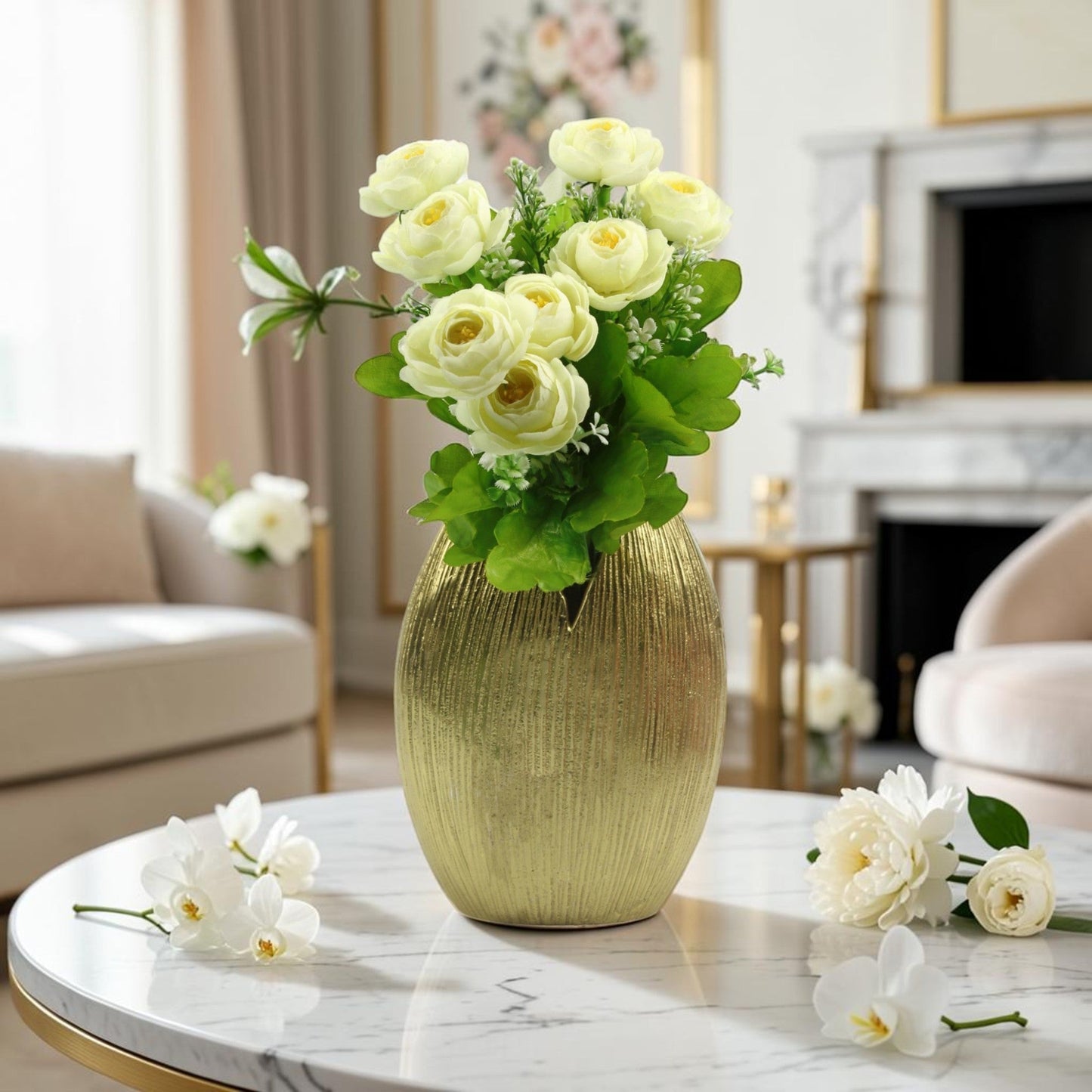 Handcrafted Golden Aluminium Oval-Shaped Flower Vase: Timeless Beauty for Your Floral Displays