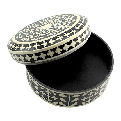 Handmade Black & White Floral Design Resin Trinket Box – Round, Elegant Storage