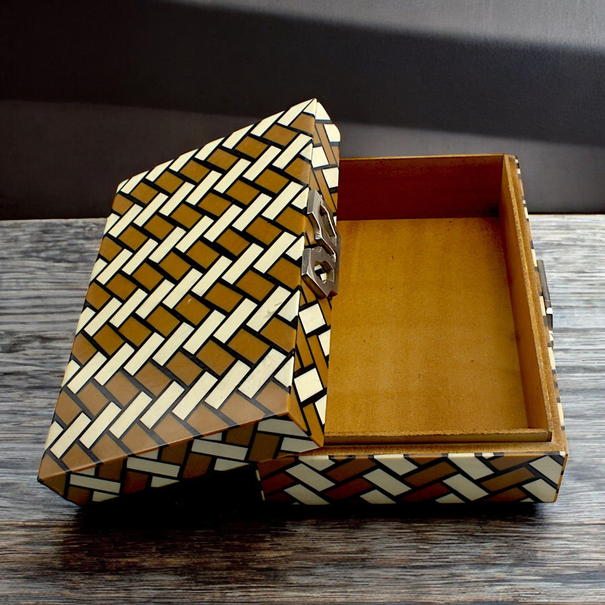 Handmade White & Brown Resin Trinket Box – Rectangular with Zig-Zag Pattern, Stylish Storage Solution