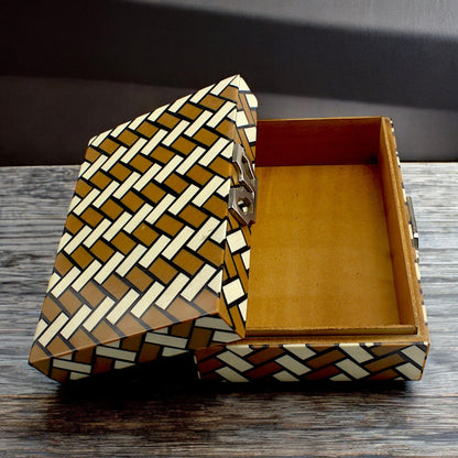 Handmade White & Brown Resin Trinket Box – Rectangular with Zig-Zag Pattern, Stylish Storage Solution