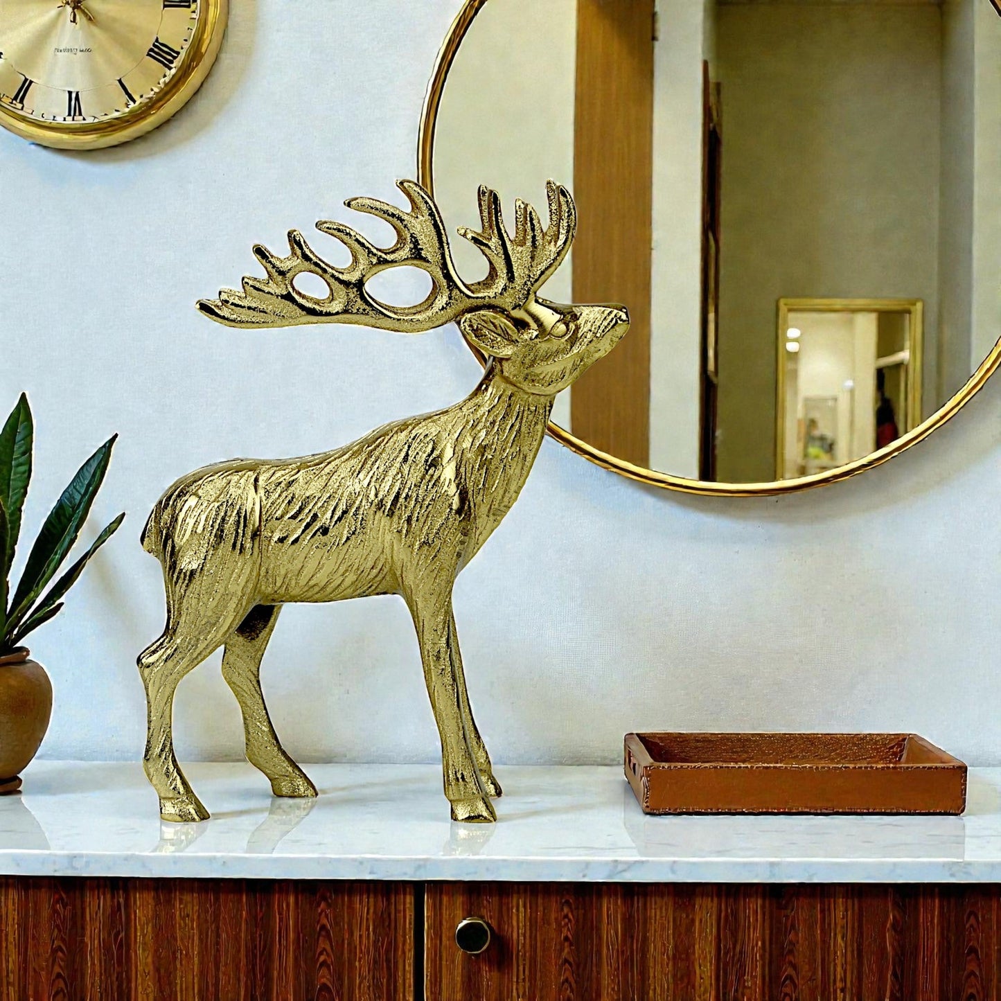 Golden Handcrafted Aluminum Christmas Reindeer – Elegant Holiday Decor | Hind Decor