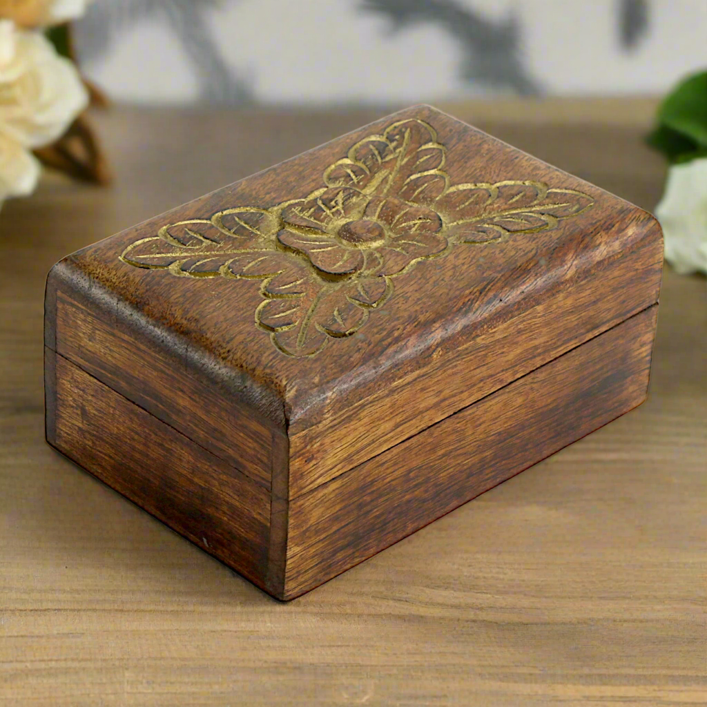Premium Handcrafted Wooden Trinket Box – Natural Elegance