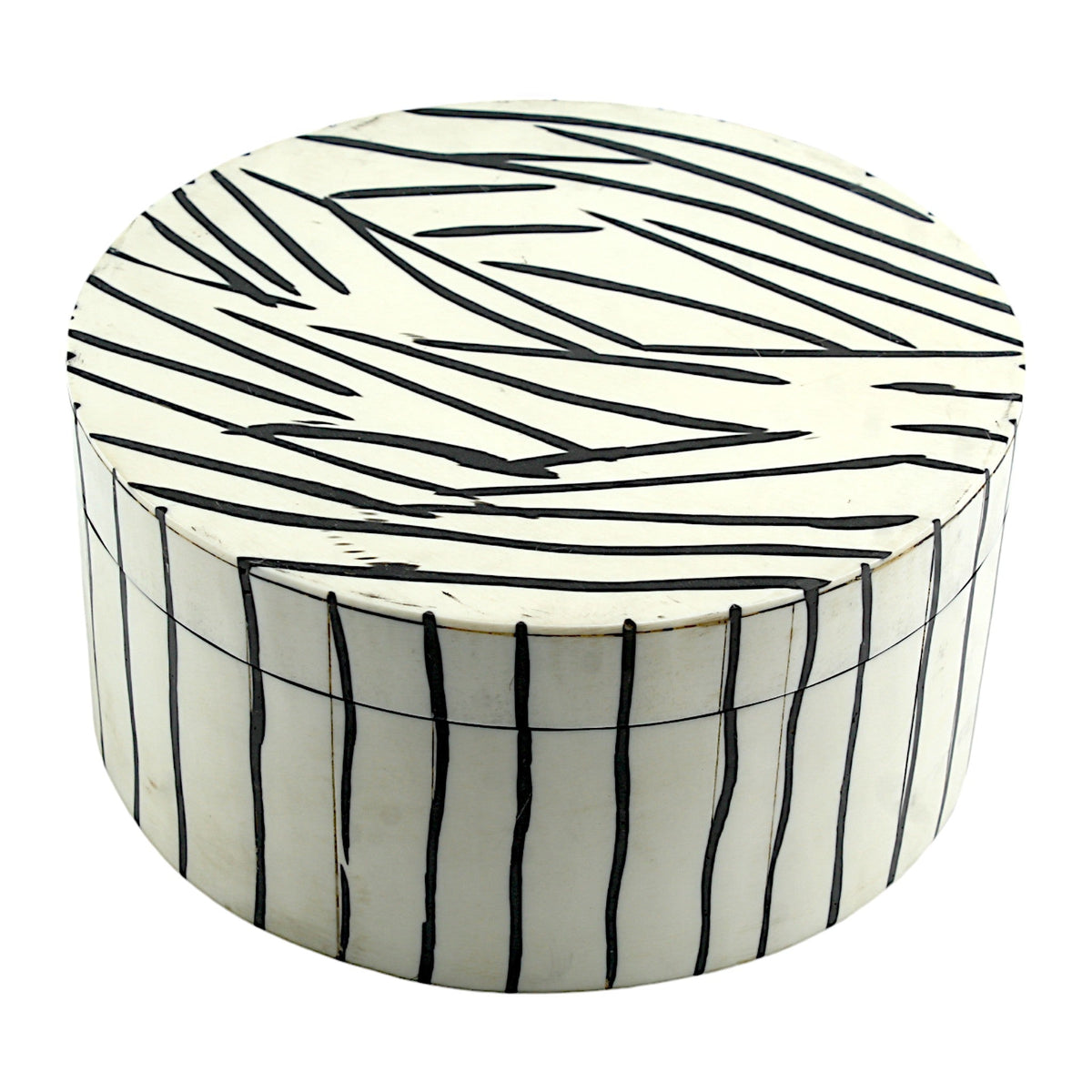 White Handcrafted Trinket Box with Unique Designs - Elegant Storage for Treasures