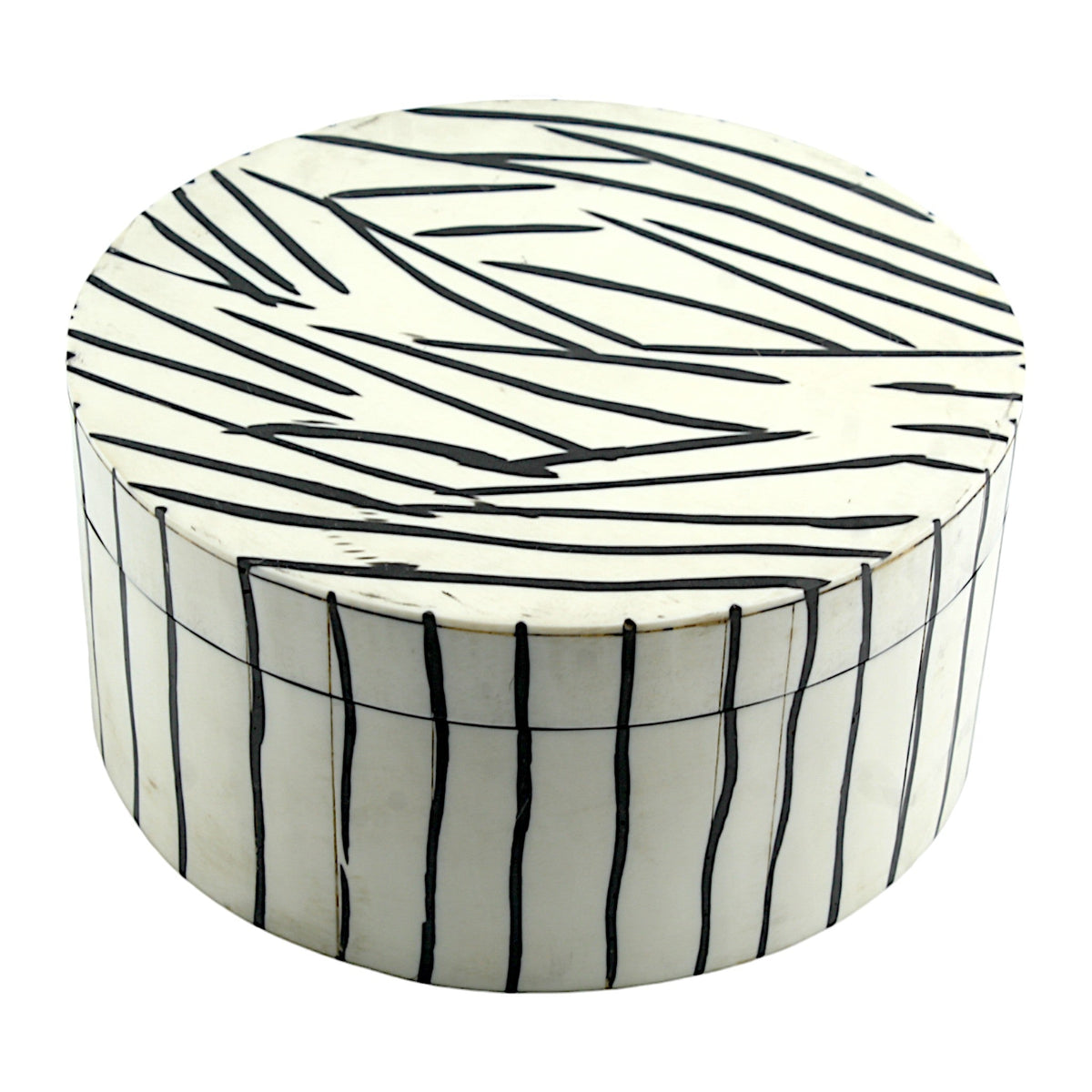 White Handcrafted Trinket Box with Unique Designs - Elegant Storage for Treasures